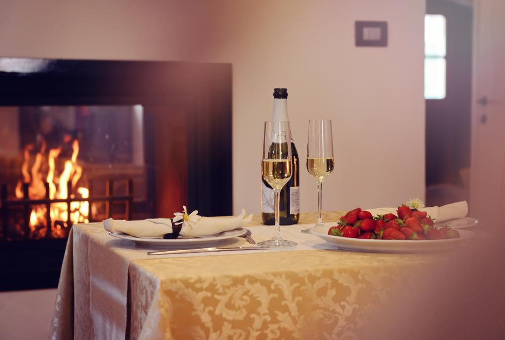 Bed & Breakfast Korta Gira Buici  エクステリア 写真